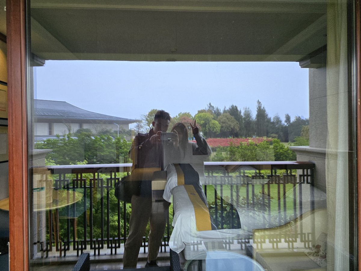 BLUE💙 tweet media