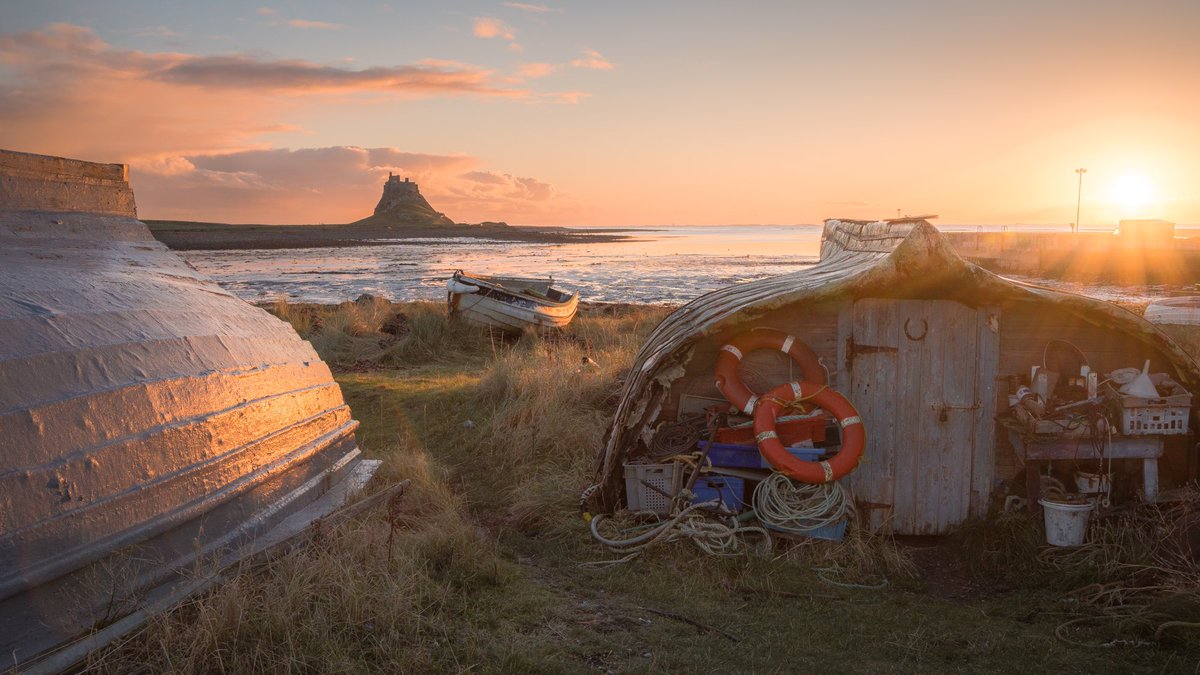 Just another #Northumberland sunrise, nothing to see here, move along… 

#Photography #travelphotography