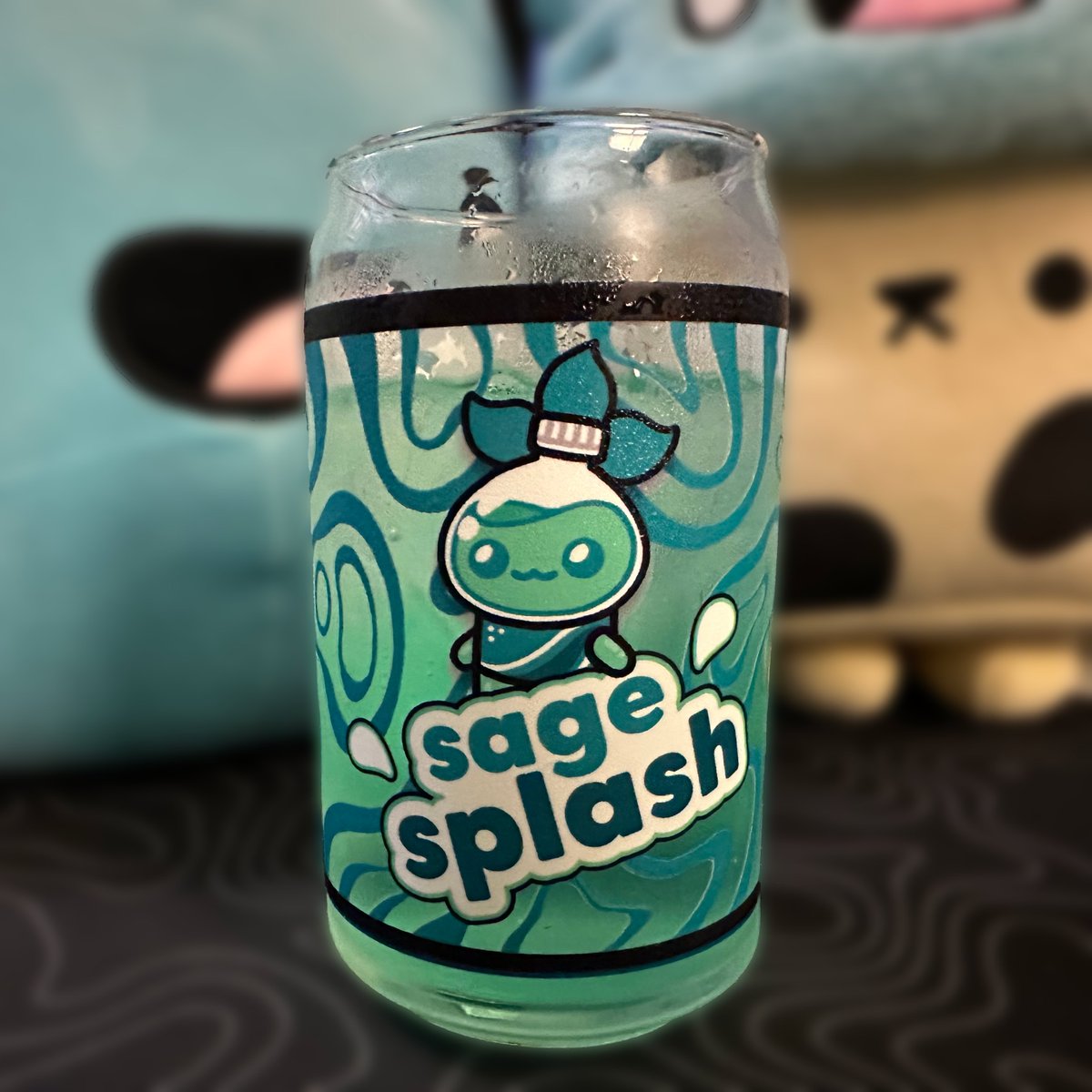 I've been cooking some creations I have been eager to share. Excited to announce the grand opening of my shop with the #BajaBlast inspired 'Sage Splash' glass drinkware. Dew diligence can be done over at etsy.com/listing/171628… to find out more 💚