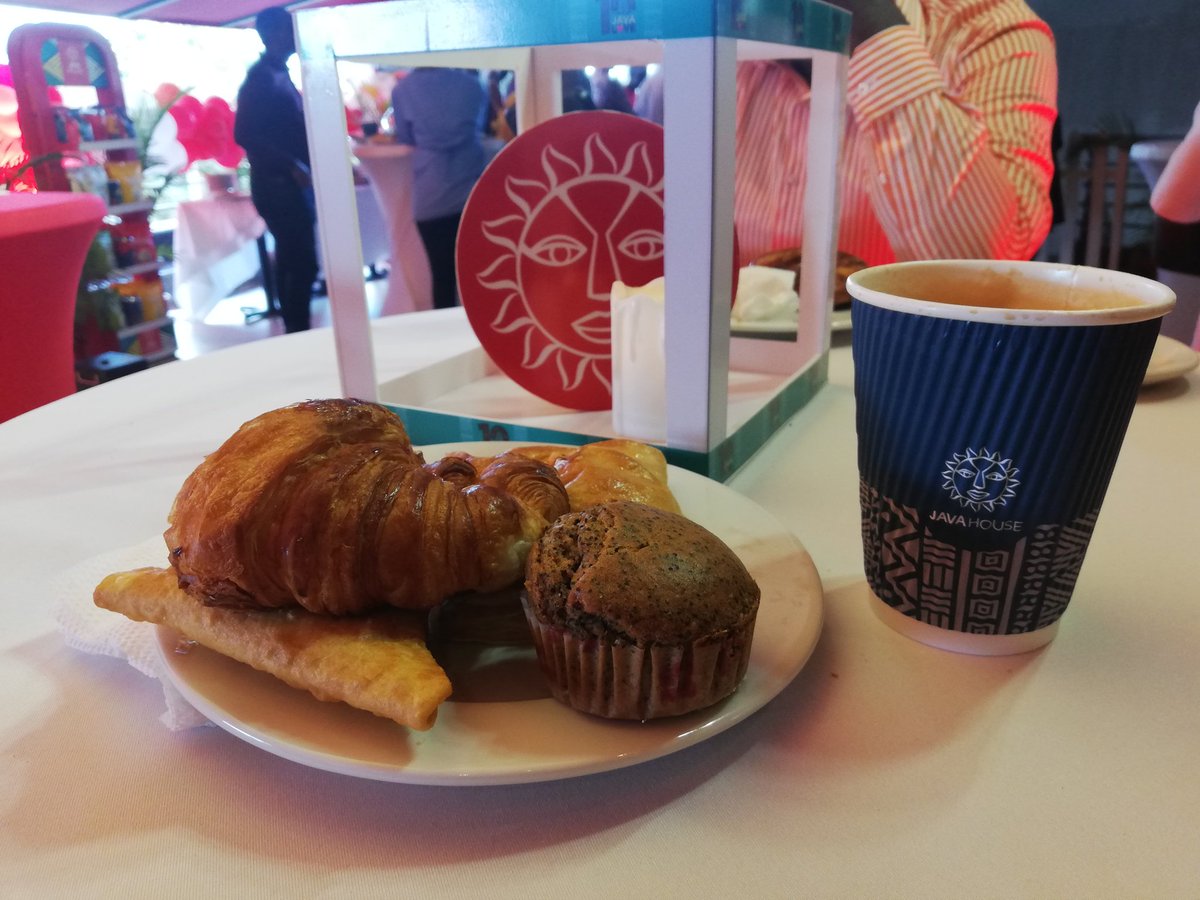 grace_joycekem's tweet image. Starting my day with a coffee and yummy bites from Java house.
#Javaat10
#Javalove