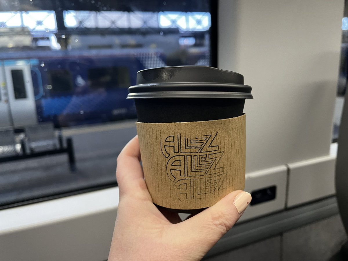 On my way to the @HCA_Forum organised by the fab @HCAWoS Team… but first, coffee!

#HCAForum2024