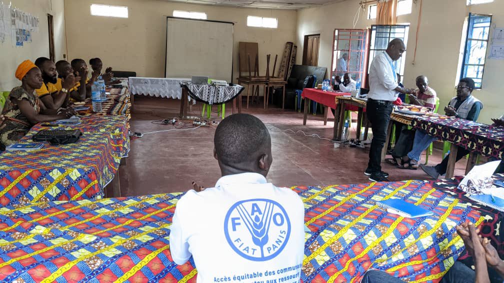 #Tanganyika 🔎Formation sur l'approche 'Caisse de résilience' et sur les Associations villageoises d’épargne et se crédit (AVEC),aux acteurs de développement de Nyunzu et Kabalo. ➡️Un renforcement de capacités pour mieux accompagner la résilience des populations.