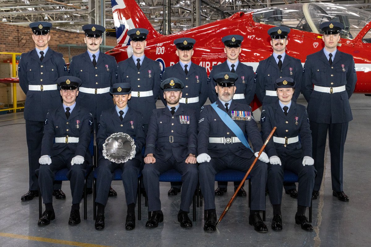 Congratulations to the aircraft technician apprentices who graduated from No.1 School of Technical Training at RAF Cosford on 16 April. We wish them all every success in their future @RoyalAirForce careers.