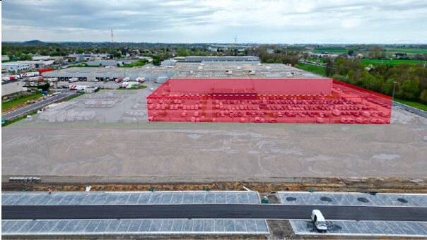 UPU_UN's tweet image. .@bpost_nl is increasing its sorting capacity at its at Charleroi X (Fleurus) facility with the installation of a new #ParcelSorting machine.
“This initiative strengthens our position as a preferred partner in #eCommerce and #logistics.”
bit.ly/3PZxAWz
