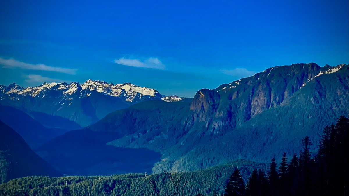 Weekend hike exploring Index Washington