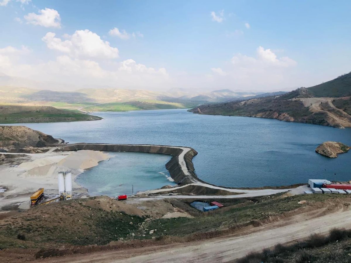 Erbil_life's tweet photo. Gomespan Dam in northern Erbil, the third largest dam in the Kurdistan Region.
#Kurdistan #Erbil #Dam #Erbil_Life https://t.co/Ww1ctAruE1