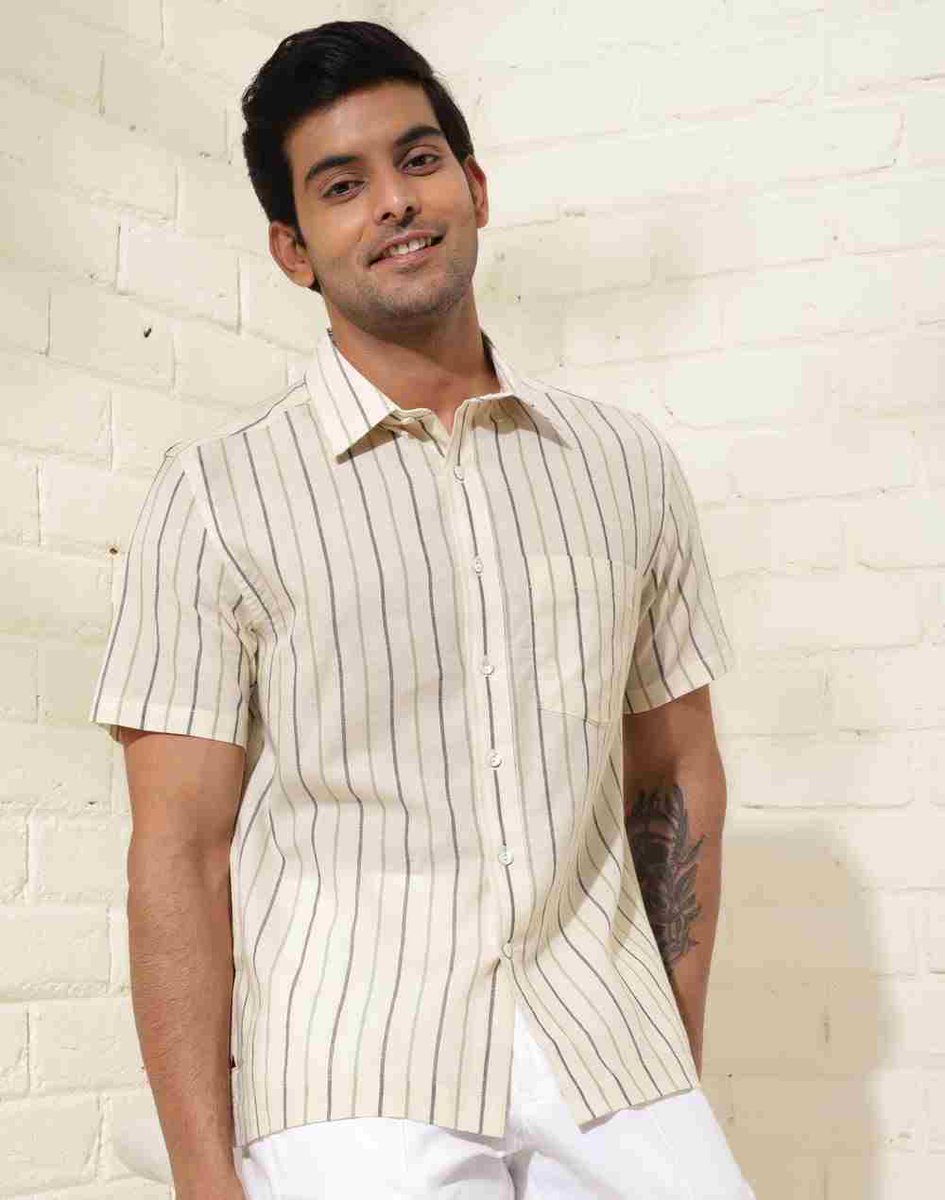 AllienZane's tweet photo. Buy Men's Clothing, Accessories and Footwear Online at Fabindia
Shop Men's Clothing Online. Select from a wide range of Outfits for Men like Ethnic Wear, Western Wear, Accessories and Footwear at Fabindia. Best Men's Fashion Clothing.

Visit :- https://t.co/WV91frv0OI
#fanindia https://t.co/MDExh5gTqM