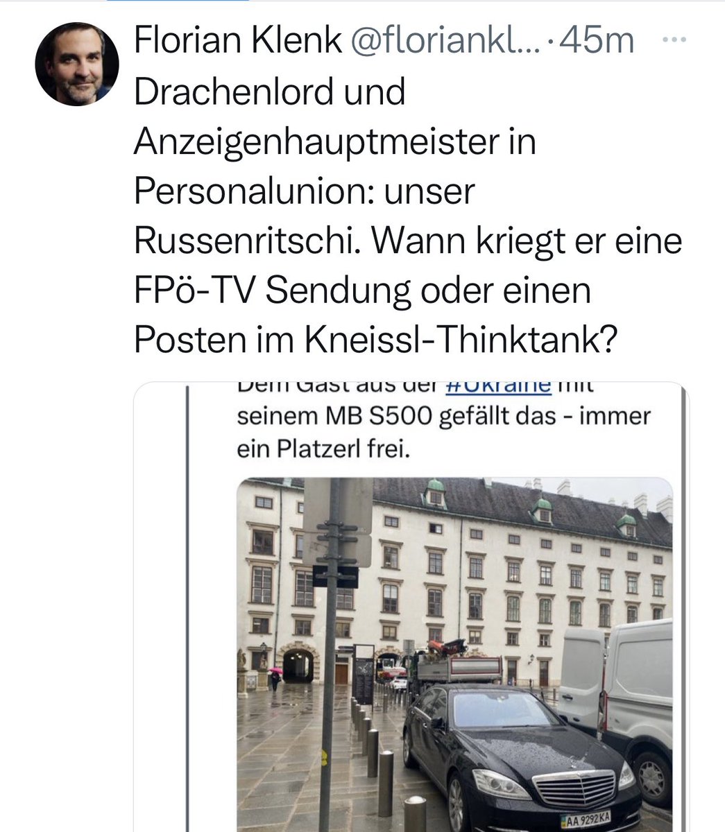 Schmitt_News's tweet photo. Damit das auch alle User sehen, die von ihm geblockt sind =>
Derart infantil pöbelt #klenk herum: „Russenritschi“ - weil man für Frieden und gegen das Töten ist …
Kein Wunder, dass in Wien schon ziemlich viele über diesen aufgeblasenen Streithansel lachen: https://t.co/HekaiUQEDT