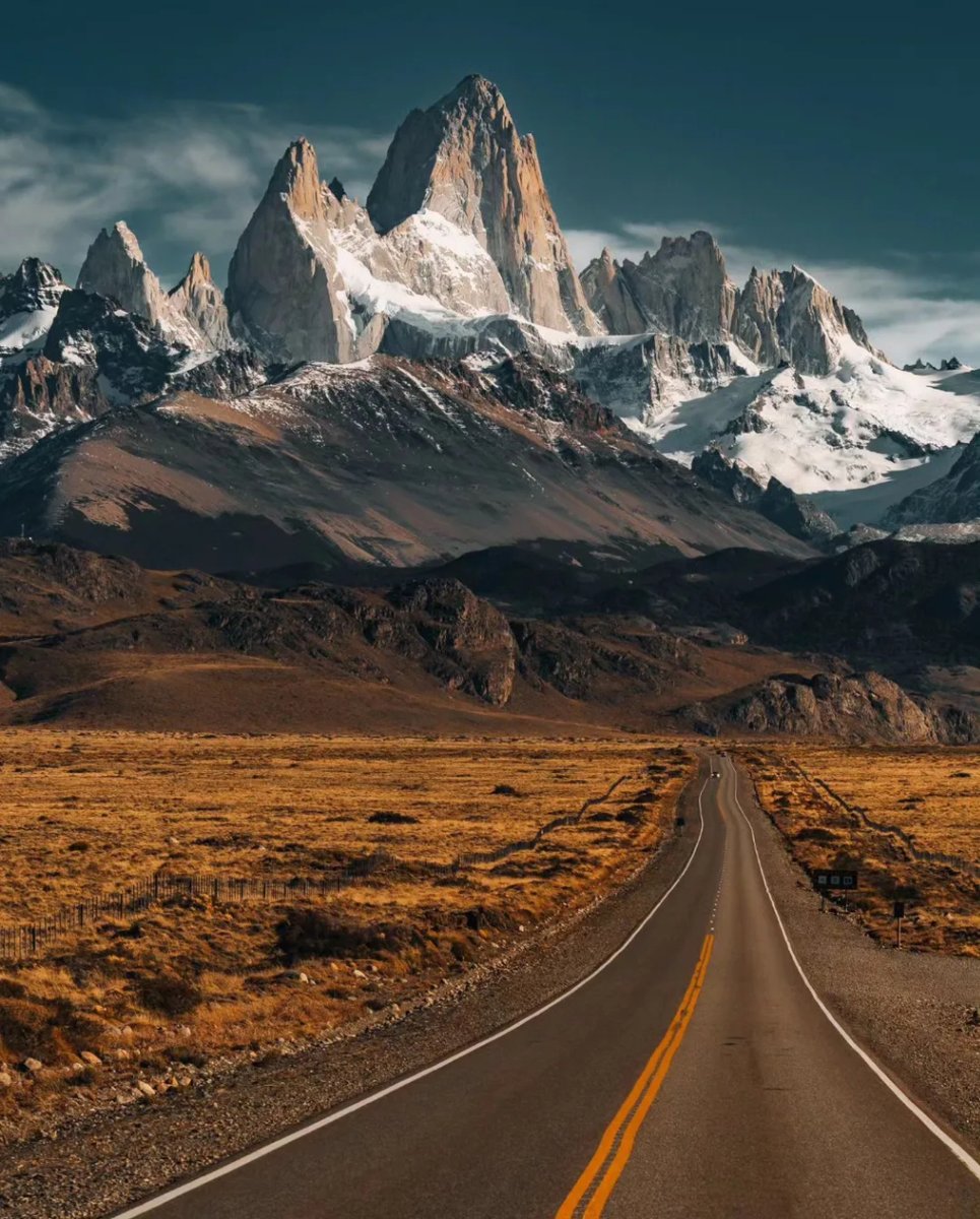 argentinapatago's tweet photo. A donde me lleve la brisa... 🌬️🏔️❤️‍🔥
📍 El Chaltén, Santa Cruz.
Fotos: @frande.agostino https://t.co/Rln7iDvw4r