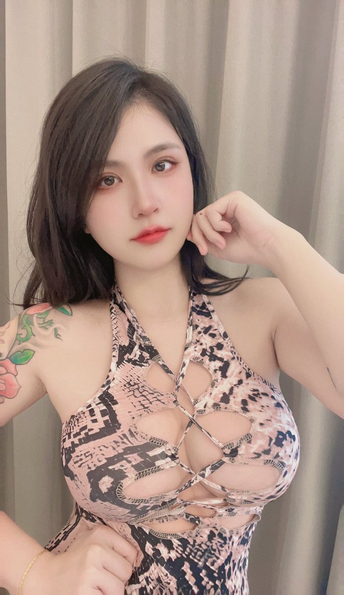 aciderabbit's tweet photo. 更多好看视频在👉 https://t.co/06UwdqiIfO https://t.co/MxOmlfSfC8