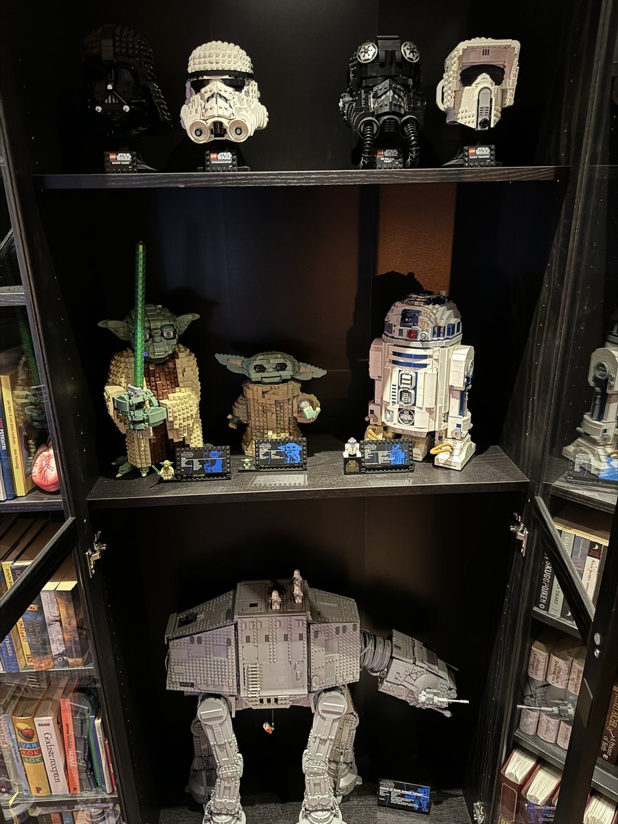korvbussen's tweet photo. @HappyKrakenX @VadersOrder @starwars Showing u some future options ;P https://t.co/K5cHeONlLO