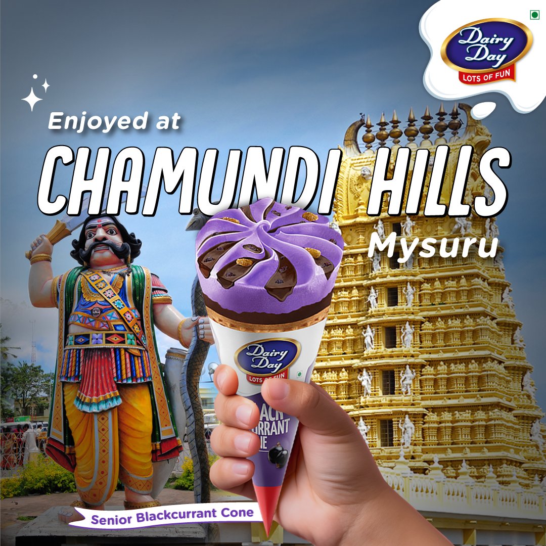 Dairyday's tweet photo. The amazing view of Mysuru from Chamundi hills deserves the creamy, delicious flavours of Dairy Day Senior Blackcurrant cone.

#Mysuru #Blackcurrant #IceCreamTime #DairyDay #TasteOfGoodness #21YearsOfGoodness https://t.co/z3cyzCg9M1