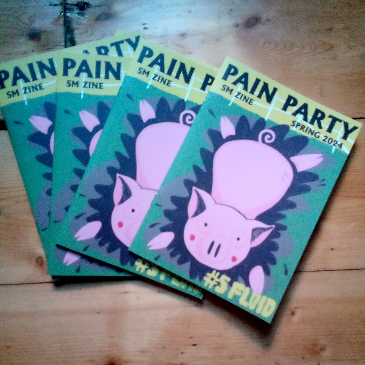 PainPartyZine's tweet photo. Issue 5 'Fluid' is available now - £4 UK, £7 rest of world. Add an A5 riso print for £1. https://t.co/trZDnsOwBk