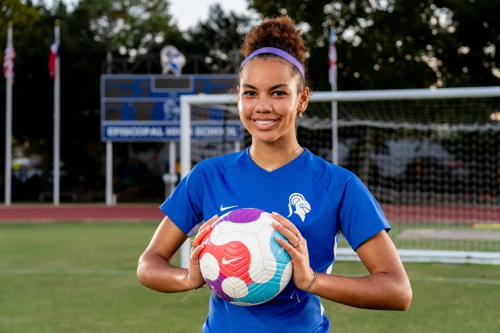 vypehouston's tweet photo. AWARDS SZN: 2024 All-VYPE Girls Soccer Team powered by @MethodistHosp ⚽️🏆

It was truly a year to remember for soccer fans, as there were dozens of teams loaded with some of the top athletes in the state

Check out who made our list!

READ:https://t.co/OC1HYQRciq