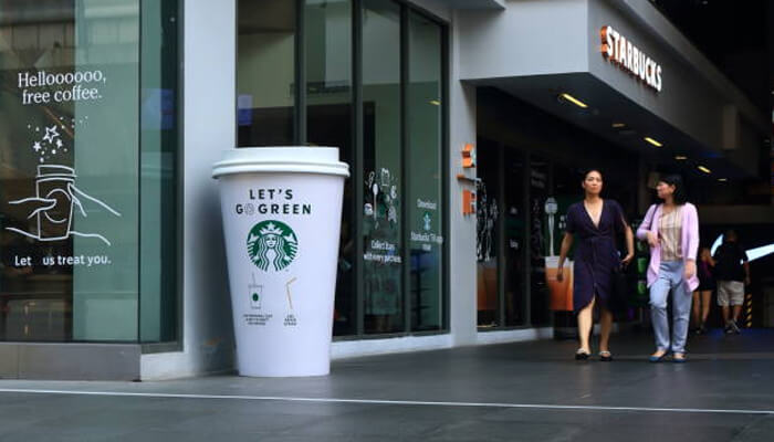 Starbucks Marketing Strategies That Made It A Global Phenomenon

#StarbucksSuccess #CoffeeCulture #CoffeeRevolution #BrandStrategy #CoffeeAddict #MarketingGenius #CoffeeObsession #BrewingSuccess #BrandBuilding @Starbucks @startuptalky @AhaSlides  

tycoonstory.com/starbucks-mark…