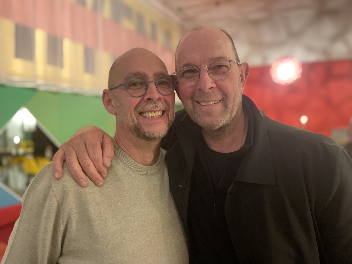 rokus loopik tweet media