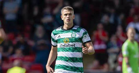 Morning Gossip: Hopefully time for Maik Nawrocki to get a run in the side. He and CCV look our best CH pairing HH