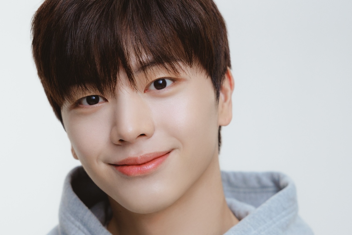 soompi's tweet photo. #BTOB's #YookSungjae Confirms Solo Comeback Date
https://t.co/pVvJPg6O6z https://t.co/TclpIRS4qb