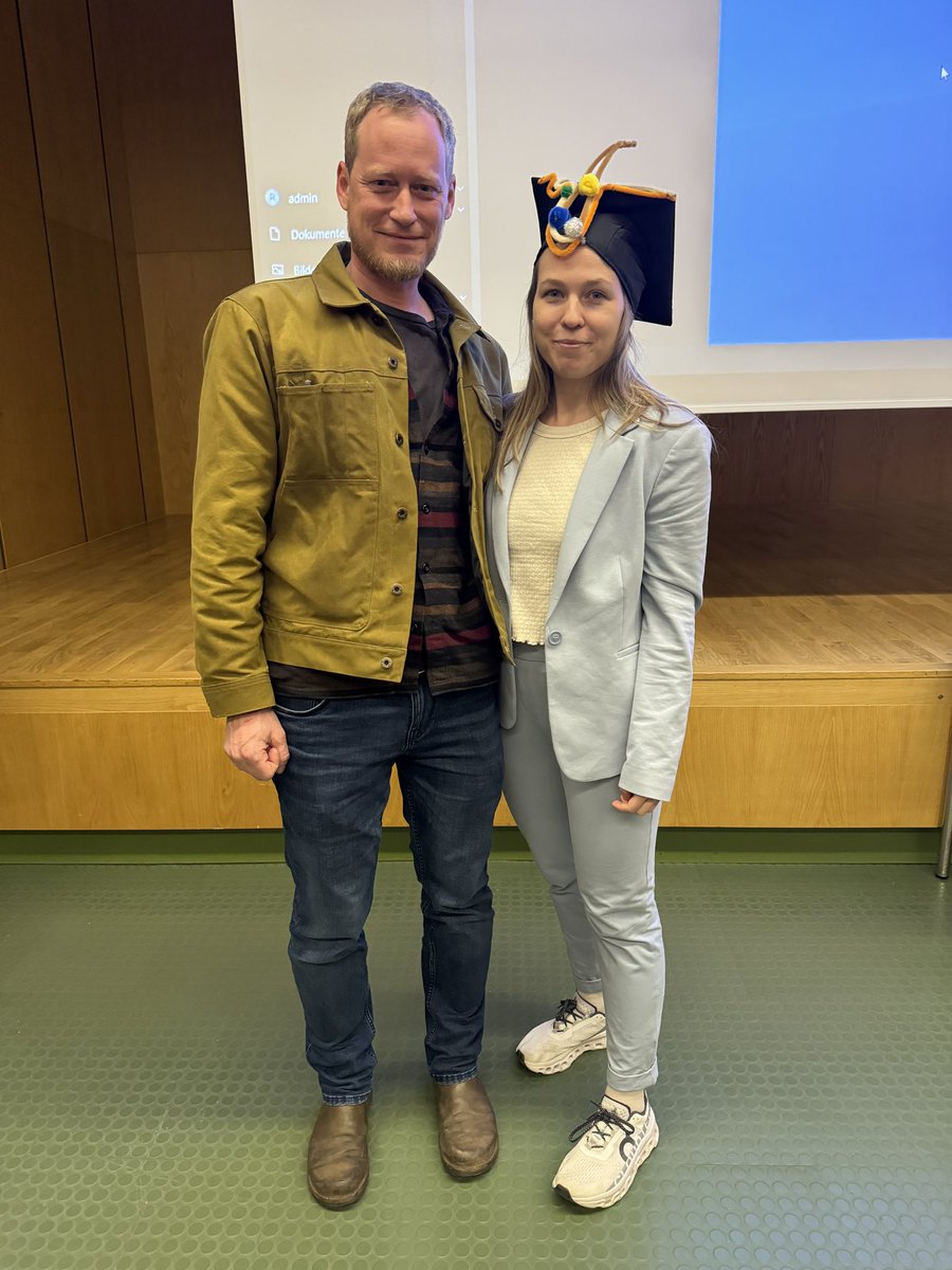 Maria Sibilia (@sibilia_maria) on Twitter photo Congratulations to Karoline Strobl who successfully defended her PhD thesis yesterday! 🍾💐🔝and to Thomas Bauer for greatly supervising his first PhD student 👨🎓. <a href="/cancerCCR/">Center for Cancer Research MedUniWien</a> <a href="/CCCVienna/">Comprehensive Cancer Center Vienna (CCC)</a> <a href="/MedUni_Wien/">MedUni Wien</a> Congratulations to Karoline Strobl who successfully defended her PhD thesis yesterday! 🍾💐🔝and to Thomas Bauer for greatly supervising his first PhD student 👨🎓. <a href="/cancerCCR/">Center for Cancer Research MedUniWien</a> <a href="/CCCVienna/">Comprehensive Cancer Center Vienna (CCC)</a> <a href="/MedUni_Wien/">MedUni Wien</a>