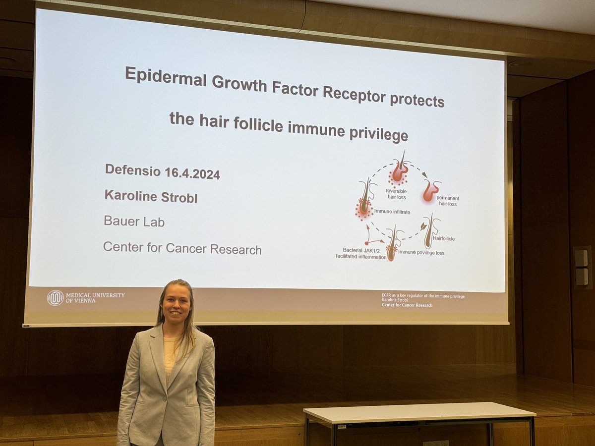 sibilia_maria's tweet photo. Congratulations to Karoline Strobl who successfully defended her PhD thesis yesterday! 🍾💐🔝and to Thomas Bauer for greatly supervising his first PhD student 👨‍🎓. @cancerCCR @CCCVienna @MedUni_Wien https://t.co/fUzwOmqIze