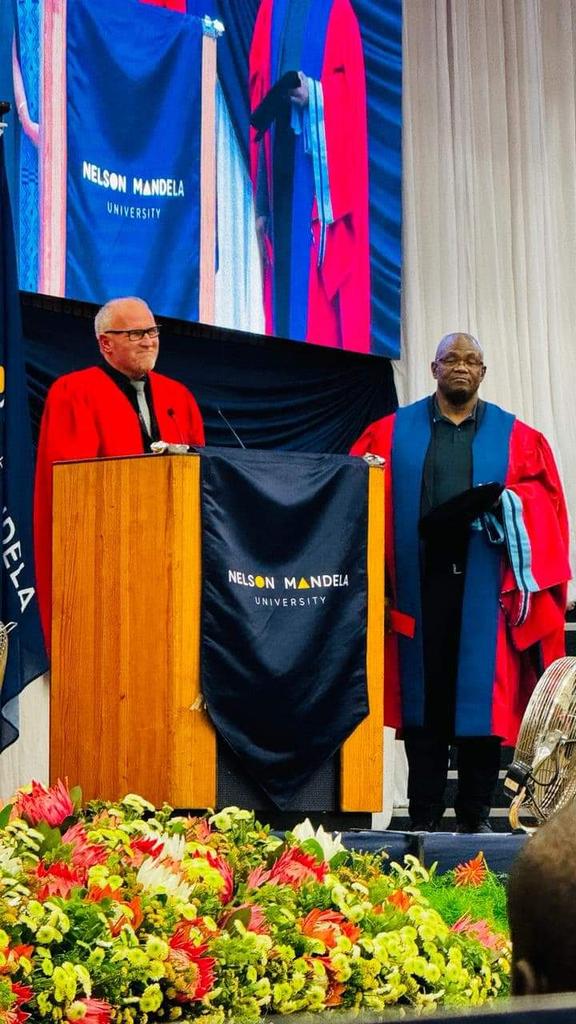 The General Secretary of the South African Democratic Teachers’ Union (#SADTU), Comrade Mugwena Maluleke has been conferred a Doctor of Laws (LLD) degree by the Nelson Mandela University. He is now Dr Maluleke. #Congratulations! @DBE_SA @UNESCO @eduint @MorningLiveSABC