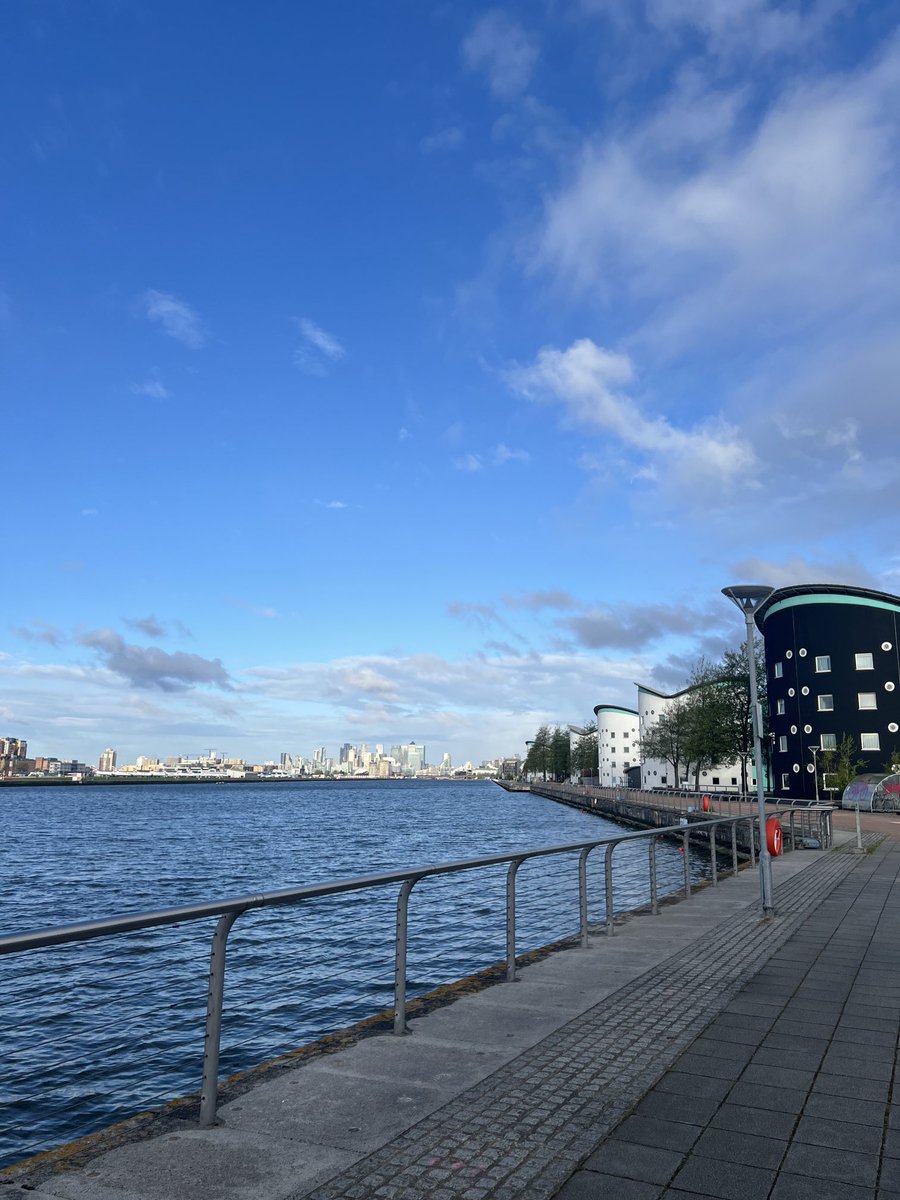 And breathe 🧘Morning are always wonderful ⁦@UEL_News⁩ #RoyalDocks Campus #PioneeringFutures #LoveHE