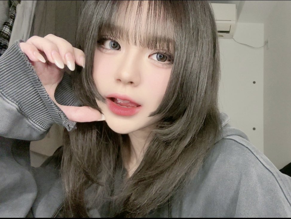 JetPika's tweet photo. 社会に適合 https://t.co/TZM1boX5NG