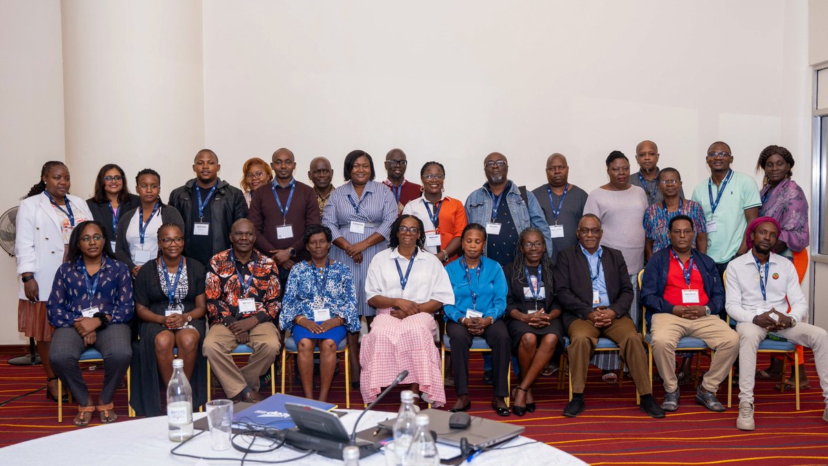 📍Nairobi, Kenya, the Community Advocacy Network pre-meeting on 15/4 Co-convened by ITPC & @ICAP_ColumbiaU, just ahead of #CQUIN on 'Integrating Non-HIV Services into #HIV Programs,' emphasis was placed on services which need to be accessible, local, holistic & rights-based.
