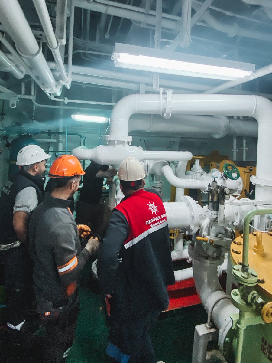 ozguvengemi's tweet photo. Working disciplined strengthens the workflow. 

Disiplinli çalışmak iş akışını güçlendirir. #özgüven

#mekanik #mechanic #ship #shipyard #shipping #özgüvenmekanik https://t.co/EfX33sIOmm