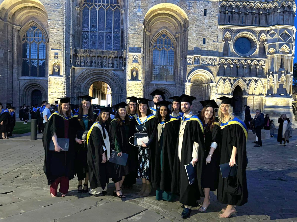 kjralph's tweet photo. @UoL_OT 💚🎓 https://t.co/JmOhBdsIAl