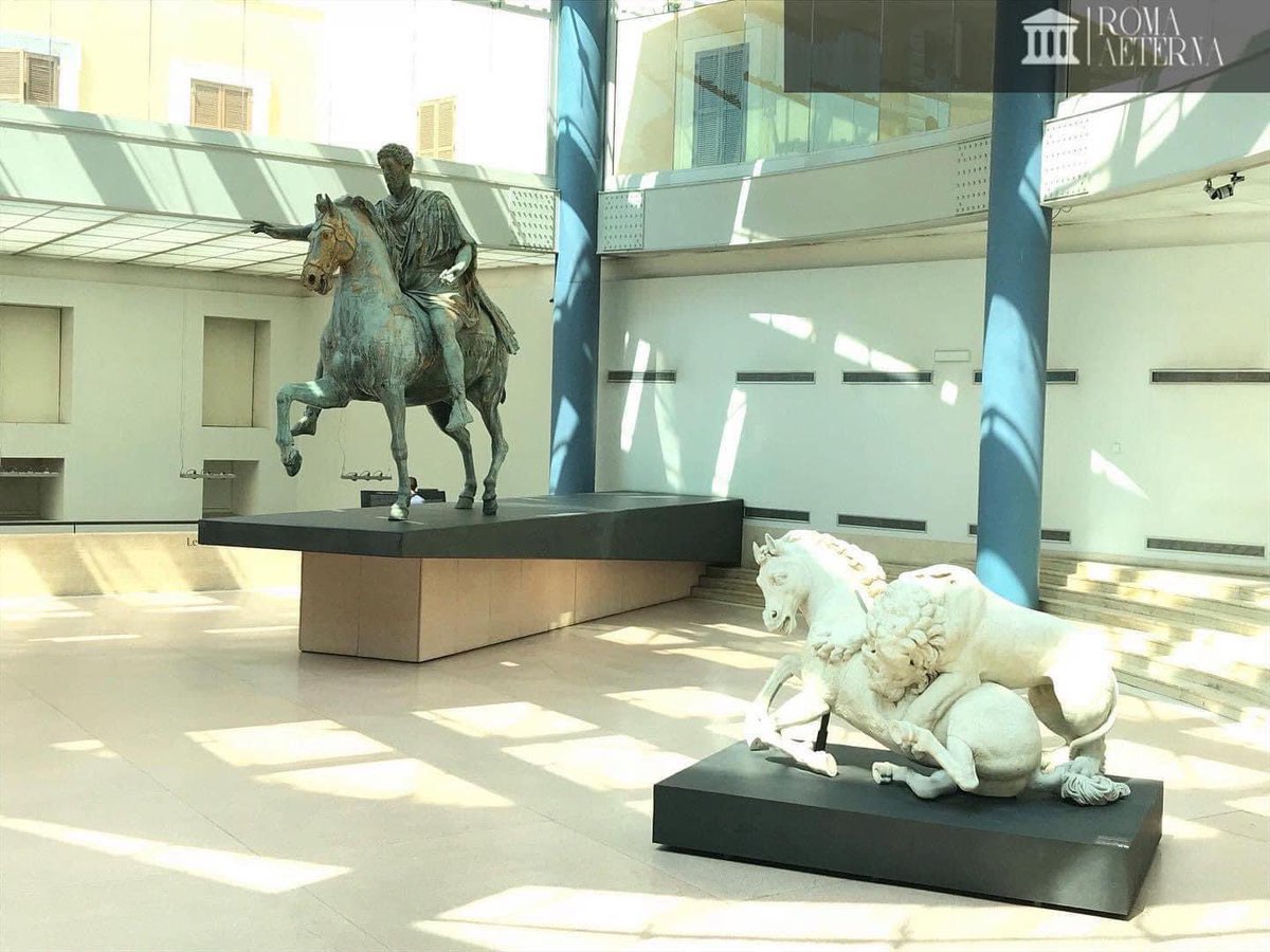 Les extensions des Musées capitolins avec une vaste salle vitrée et lumineuse abritant notamment la statue équestre de Marc Aurèle. 🏛️#MuseiCapitolini @museiincomune