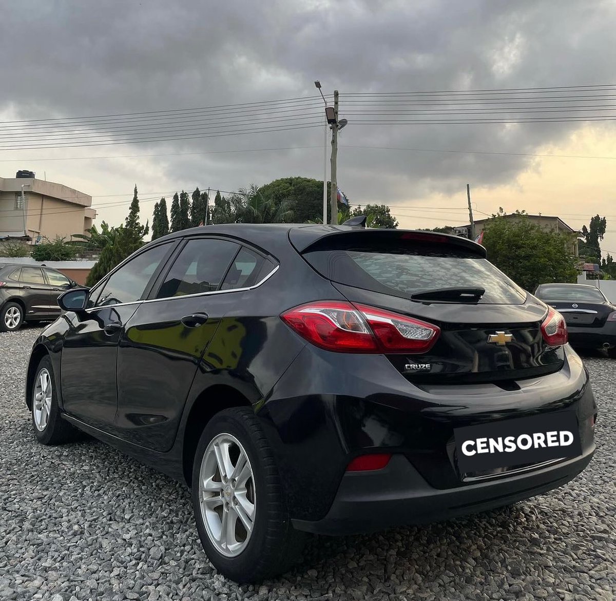 2017 Chevrolet Cruze

Gh¢160,000

Automatic Transmission 

1.4L 

Petrol ⛽️ 

4-Cylinder Turbo DOHC FWD