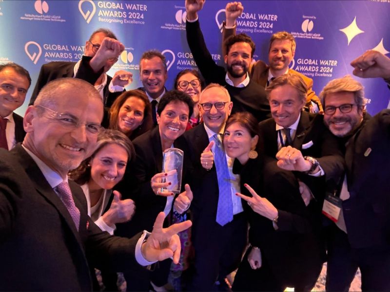 What an amazing news! @SUEZ has been awarded 'Water company of the Year' by the water community gathered at the annual Global Water Summit! It is a fabulous tribute to the hard work and dedication of our passionate team: this prestigious award is dedicated to you! Together
