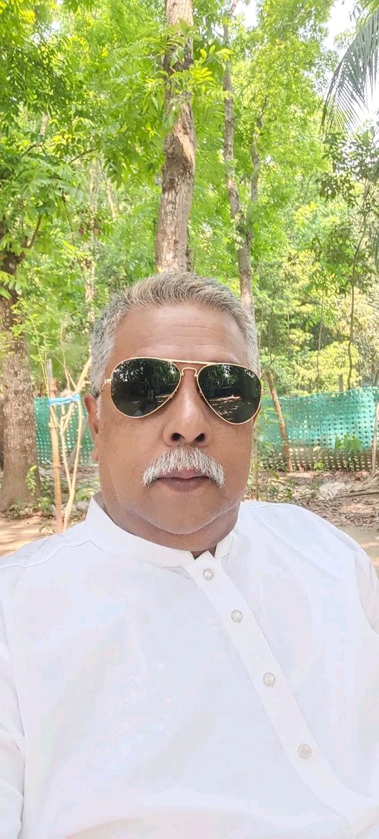 Bashir1700's tweet photo. میرا کالا چشم�� 🥰 https://t.co/AM8YYCFBGF