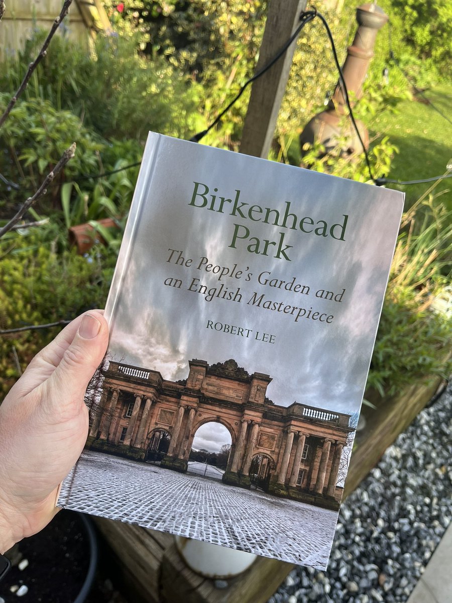 I fantastic book about a pioneering park, inspired by Derby Arboretum 1840 🌳 🐗 🎩 #loveparks @FriendsDerby 

Thank you for the recommendation @bandmasta 😉