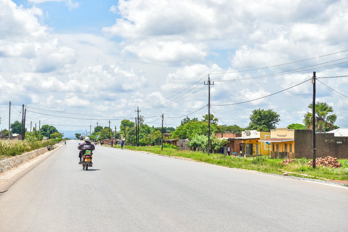 The 33-kilometer Alwi-Nebbi road reconstruction is vital for improving connectivity in West Nile,linking Pakwach and Nebbi.This project will boost economic activity and trade, enhancing the road's capacity for traffic to the Democratic Republic of Congo via Goli and Vurra border.