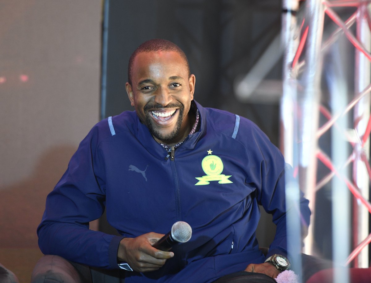 Masandawana, drop your birthday message for our Club Ambassador and Pitchside Podcast co-host Tiyani Mabunda below! 🥳💛

#Sundowns #HappyBirthdayTiyani