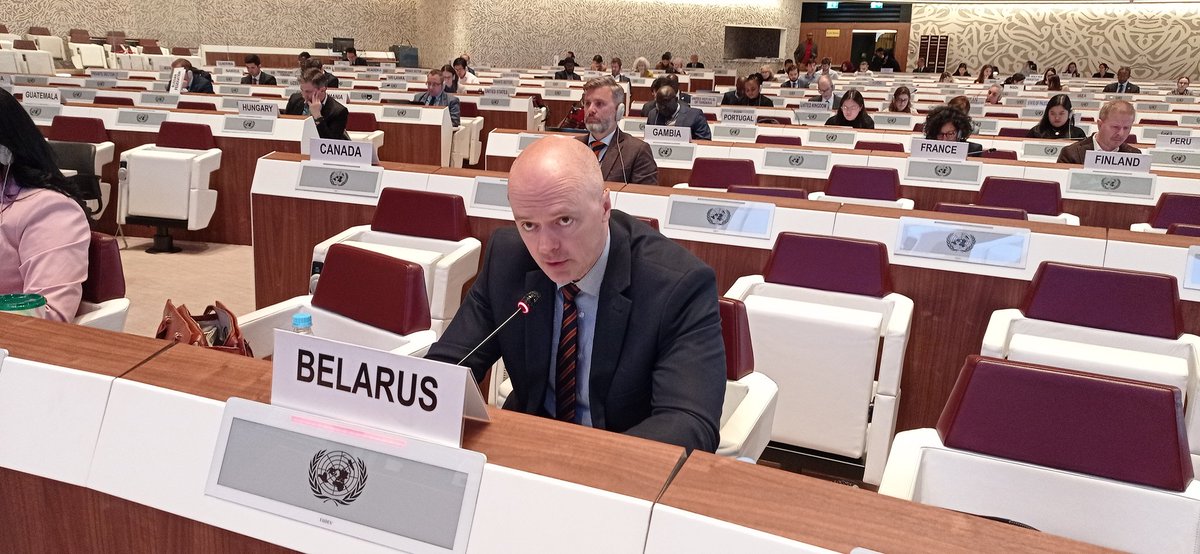 Head of the Department for Sustainable Development of @BelarusMFA Vadim Pisarevich at CSTD 27 in discussing implementation of WSIS outcomes brought to the spotlight national efforts at building a digital economy and an information society in #Belarus