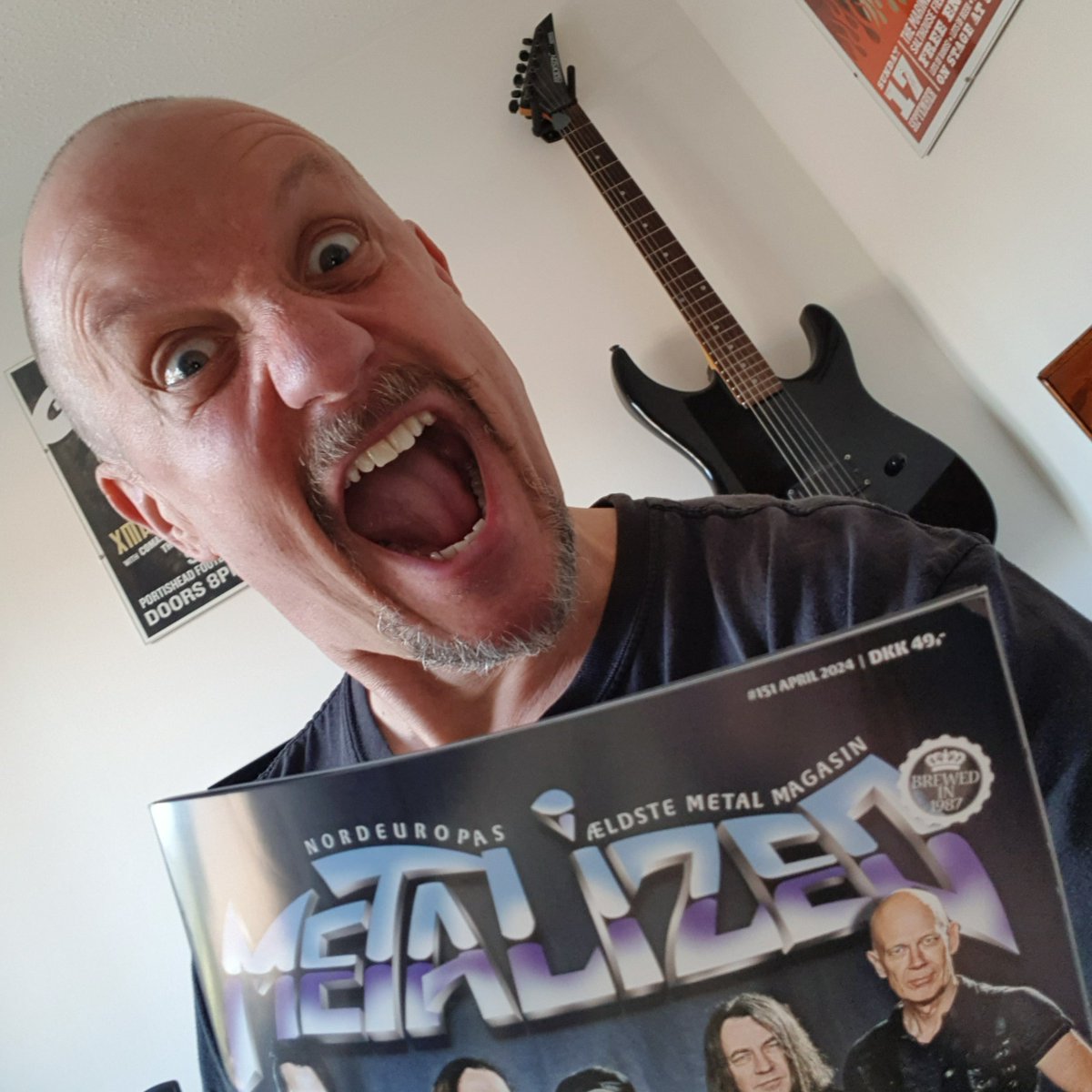 There's a rad review of the new album Cafe De Stam in the latest edition of Metalized 🤘
'Little Villains play heavy and dirty, hard rock 'n' roll. There's no showing-off and an abundance of loudness, straight to the bone. If you're a Motörhead fan then this disc is for you.'