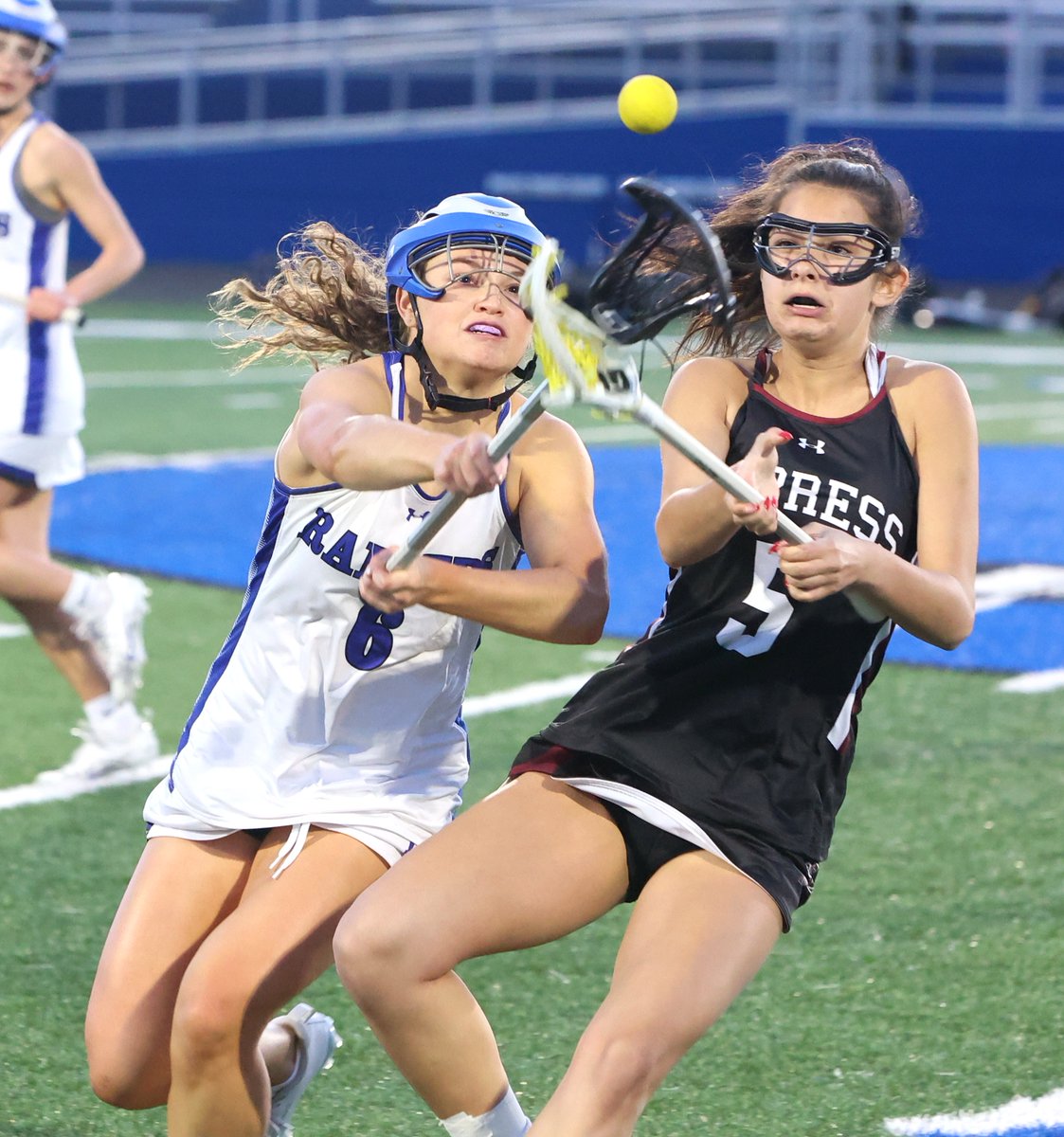 HIGH SCHOOL GIRLS' LACROSSE: KOZEMKO NETS FIVE GOALS AS HORSEHEADS TOPS ELMIRA (24 PHOTOS). . . @HhdsSchools @HorseheadsAD stsportsreport.com/index_get.php?… Photo gallery from the game: brianfees.smugmug.com/ELMIRA-AT-HORS…