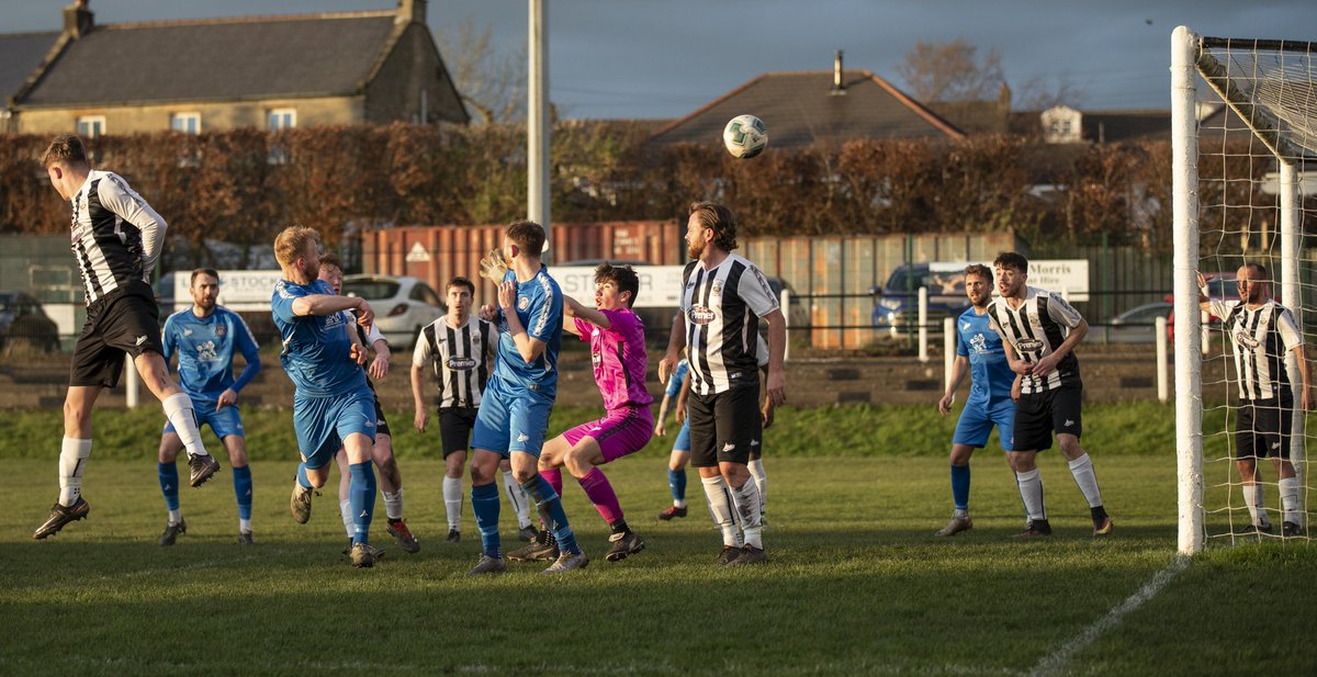 SportsTeesside's tweet photo. Last night's visit into the clouds at @Towlawtown with @bororangers . A win for Boro with @JackGuy10 scoring both Boro goals in a 2-1 win with plenty of missed chances and good saves by the Lawyer's keeper. @theofficialnl @TheDB30 @BoroRangersFCL @Non_LeagueNE @FootiePrint https://t.co/CWnYrvHYWy