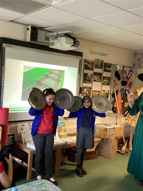 Today Maple class spent the morning at Envirosort learning about recycling and taking part in some fun activities. Why not ask them their favourite fact that they learned today!