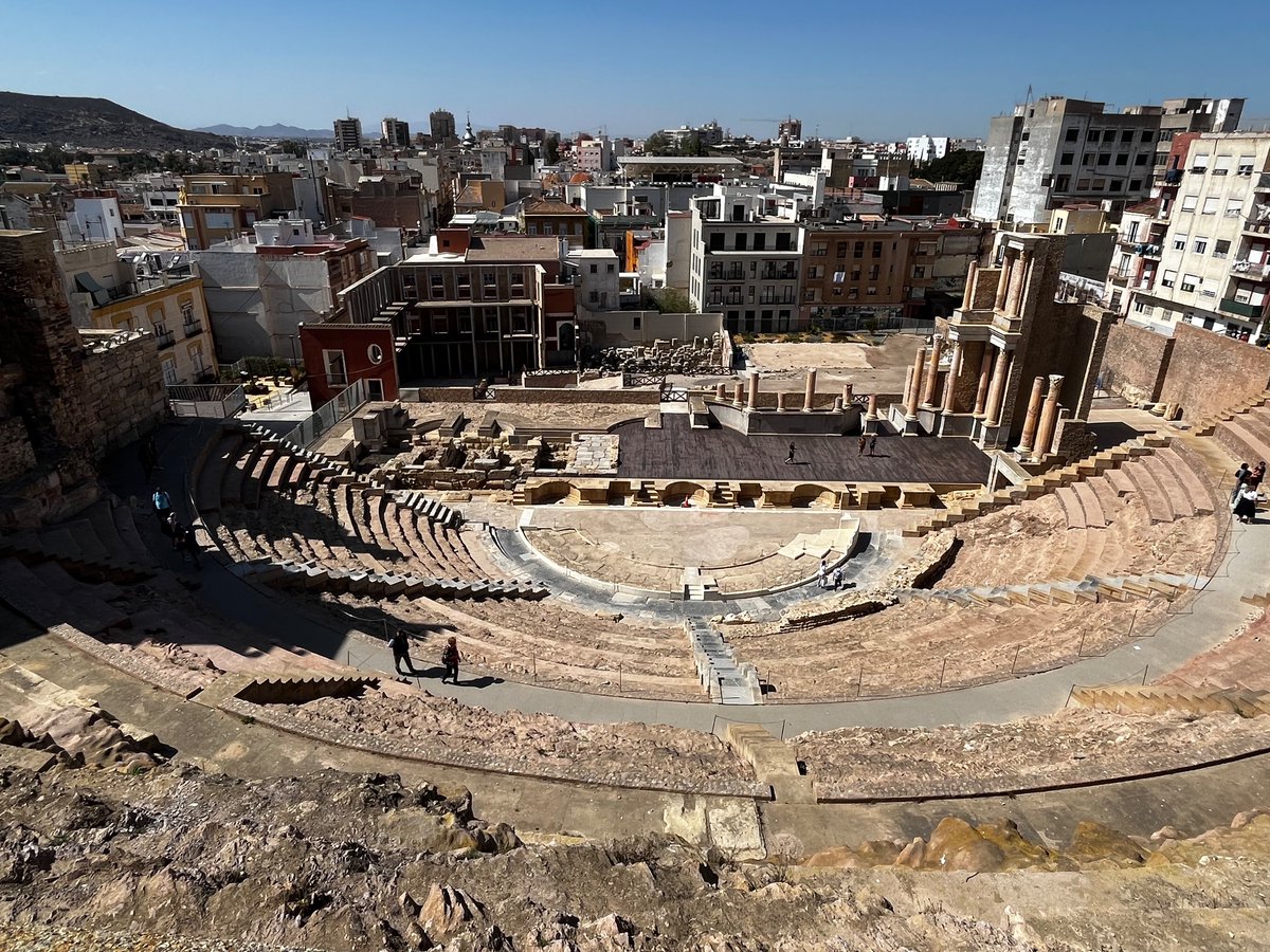 The #roman theatre at Cartagena #Spain, an incredible piece of archaeological investigation and superbly displayed, given what it looked like in 1990.