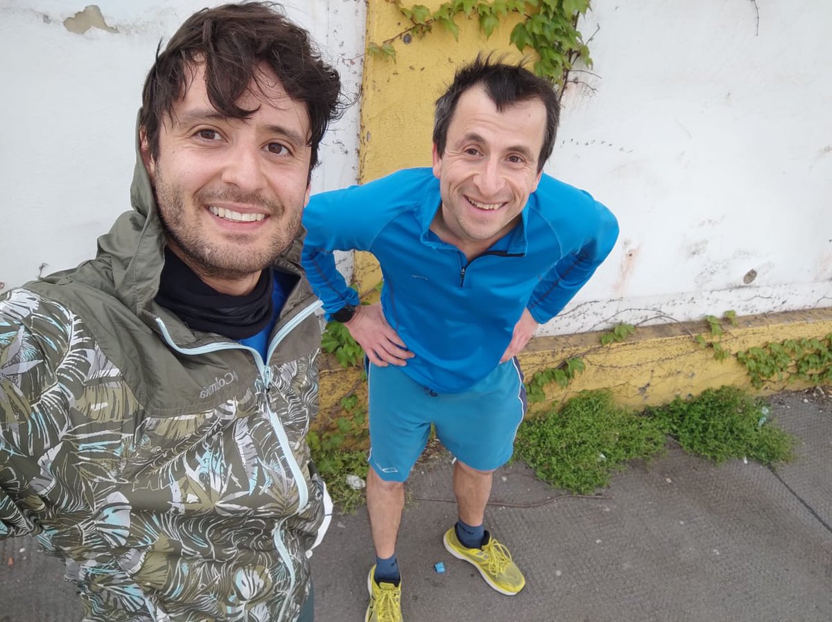 catchlab1's tweet photo. Refreshing #EGU24 morning #run with @fesaaved, @PietroDevo and Pascal Egli (the latter two too fast to be in the picture;D). Now ready for a full day of interesting #research. https://t.co/S6PaHZGD7K