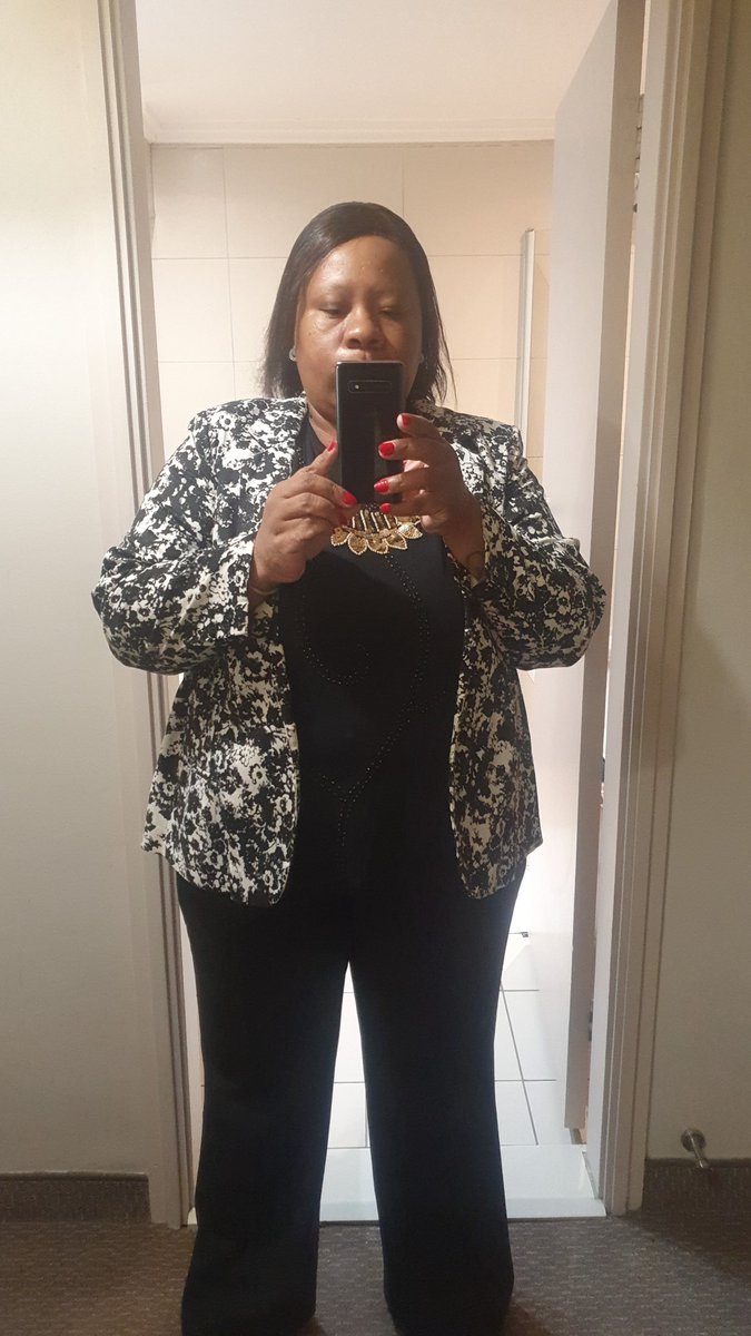 Morning selfie before starting my day. Day 1 of the PHD Colloquium in  Disaster Risk Management and Climate change adaptation. Partners: UFS, NDMC/COGTA, GPPDMC and Oldmutual.