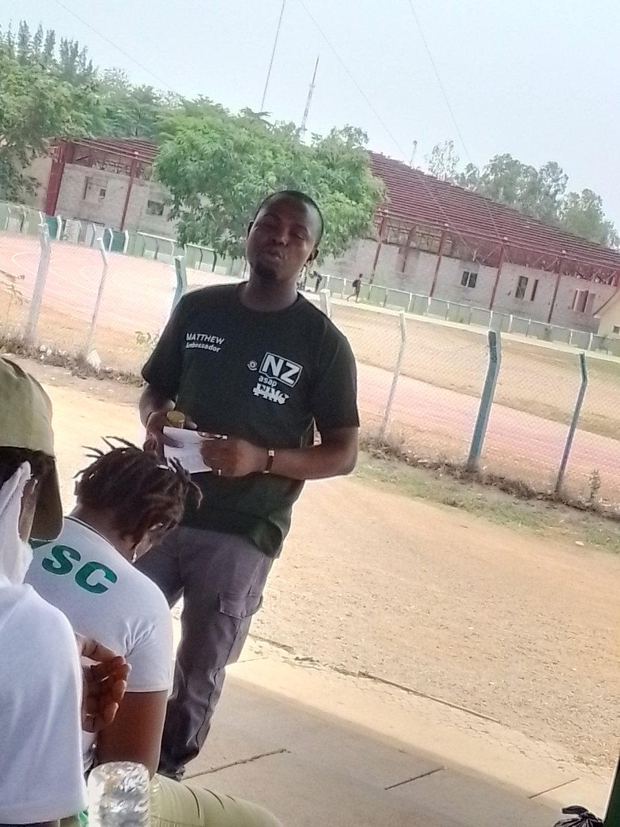 On 15th April, I took the climate campaign to the NYSC, Garki Abuja, during the weekly CDS meeting. The Corp members were inspired by the Hummingbird story and  pledged to be Ambassadors in their different Workplaces, 'to do the little they can'.

#Nzasap 
#Bepartofthesolution.