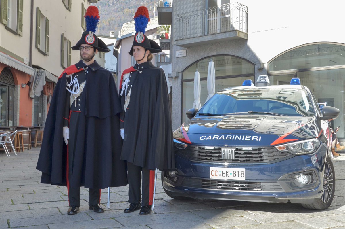 Buongiorno da Sondrio
#Carabinieri #PossiamoAiutarvi #ForzeArmate #Difesa #27aprile