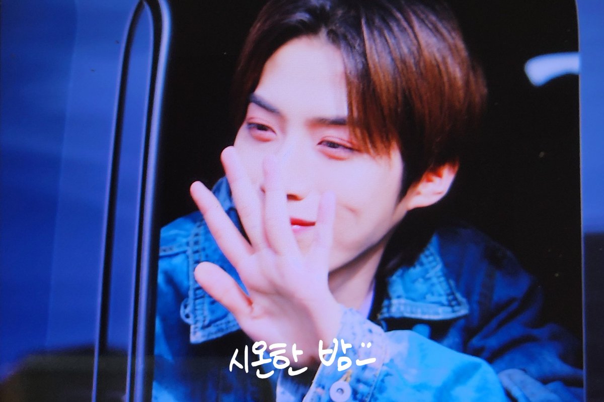 [240417] 원어스의 경청 시온 preview 

💜시오니 퇴근 완료💜

#원어스 #ONEUS #ワンアス #시온 #XION #シオン #손동주 <a href="/official_ONEUS/">ONEUS</a>