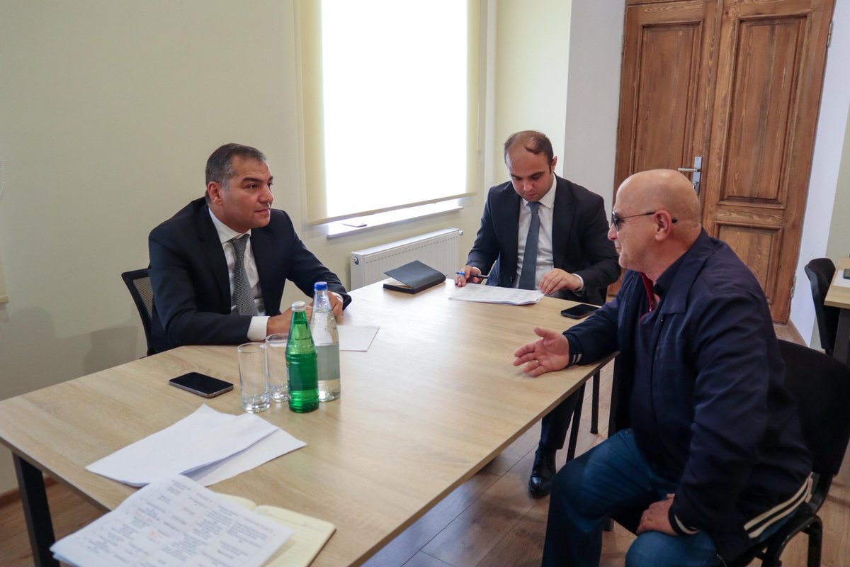 Dövlət Turizm Agentliyinin sədri Fuad Nağıyev Şəkidə "Yuxarı Baş" Milli Tarix-Memarlıq Qoruğu və “Kiş” Tarix–Memarlıq Qoruğu üzrə vətəndaşların qəbulunu keçirib. Görüşdə sakinləri maraqlandıran suallar cavablandırılıb, onların fikirləri dinlənilib və müvafiq tapşırıqlar verilib.