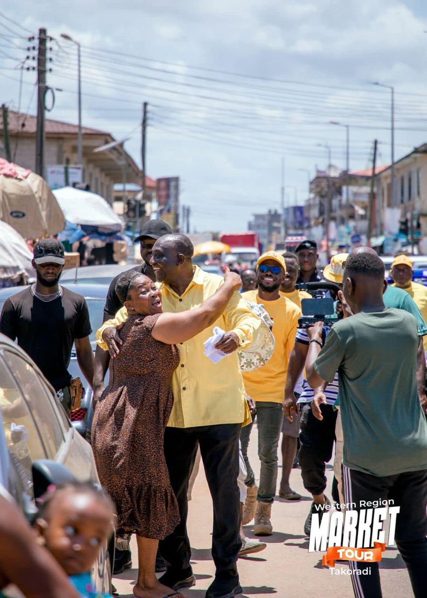 maame_Dwumoh's tweet photo. Ghana  support for Alan Kyerematen YellowArmy signifies unity in diversity. 🦋🇬🇭 

#ghanawillriseagain 
#JobsandCashEconomy https://t.co/IoRLXCA19d